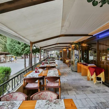 Kamchia Park Hotell 3*