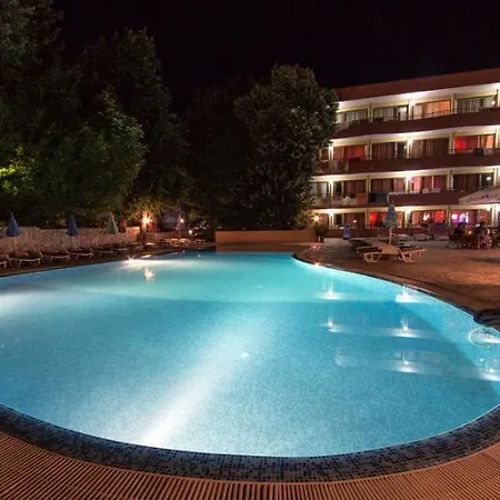 Hotel Kamchia Park 3*