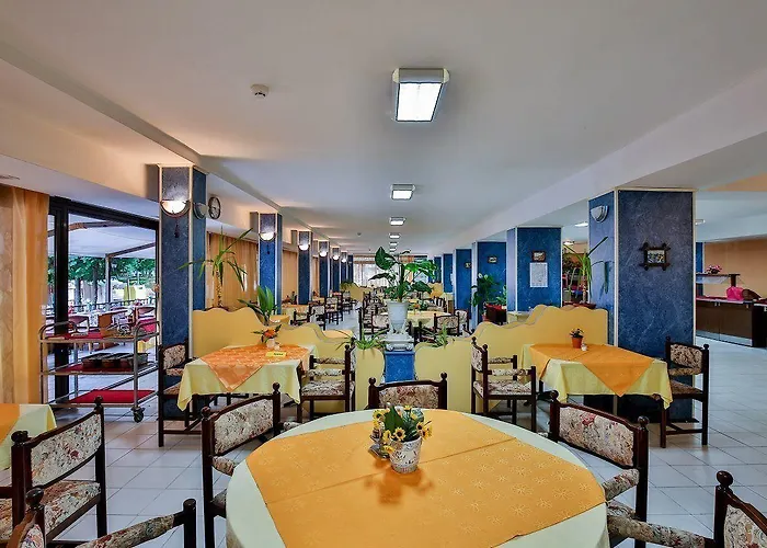 Hotel Kamchia Park Golden Sands